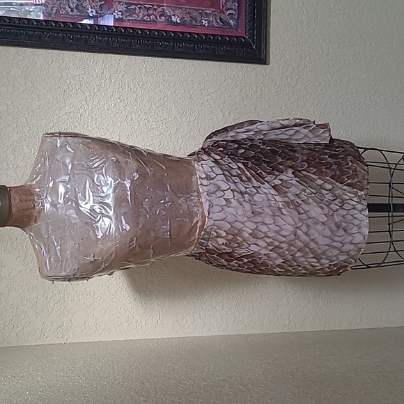 WOMENS GORGEOUS METALLIC SNAKESKIN GOTTEX HALTER SWIMSUIT AND WRAP SKIRT M - Picture 5 of 7